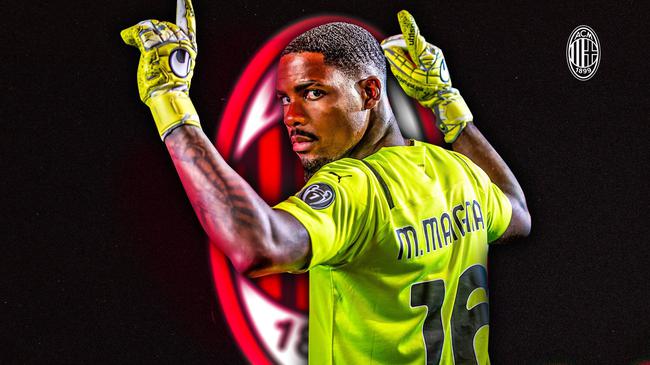 尼亚国脚 尼亚国脚